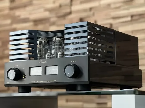 Cayin Jazz 80 KT88 csöves sztereó erősítő Cayin Jazz 80 KT88 csöves sztereó erősítő