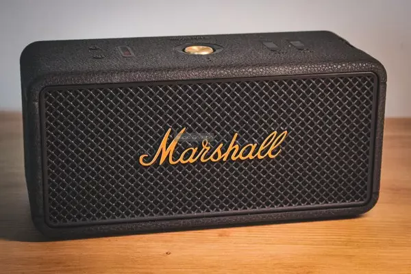 Marshall Middleton II Bluetooth hangszóró Marshall Middleton II Bluetooth hangszóró