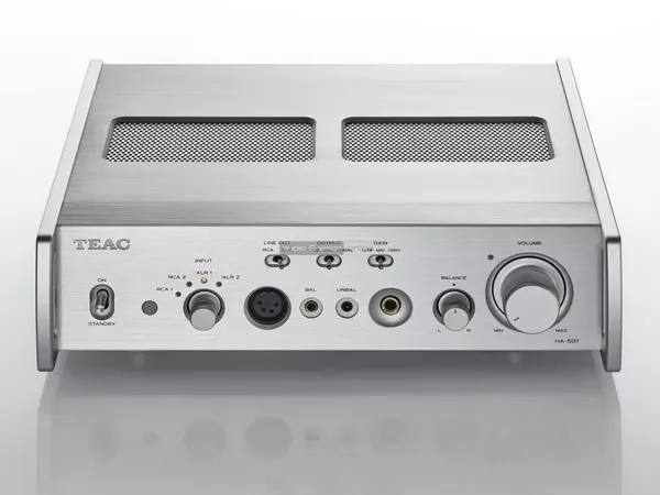 TEAC HA-507 fejhallgató erősítő